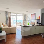 My Ocean View Apartmán